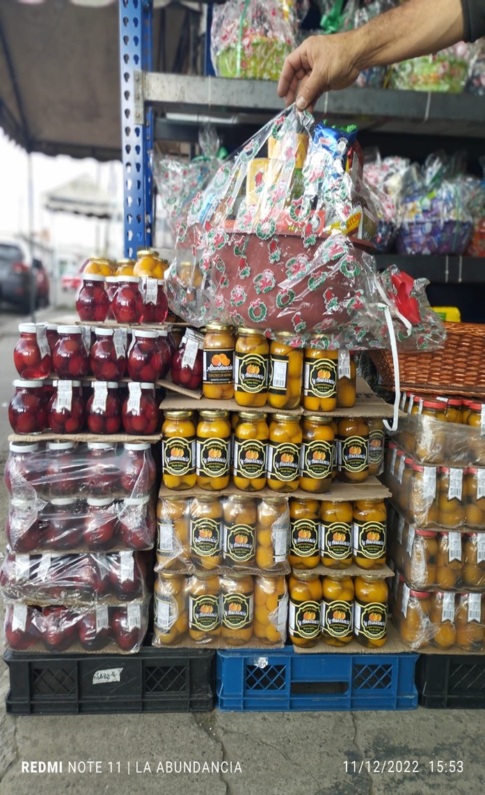 Visítanos